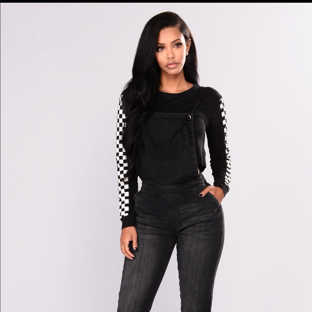 Fashion Nova crop top